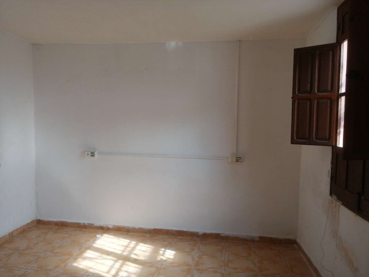 For sale - 3 Bedroom 1 Bathroom Villa in Orihuela -  - Alicante