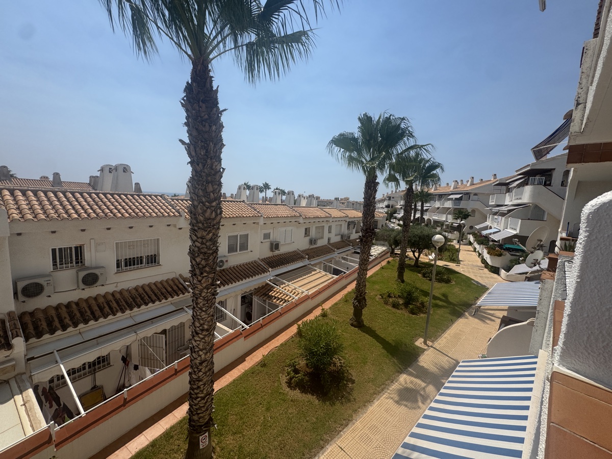 For sale - 2 Bedroom 1 Bathroom Apartment in Campoamor - , Campoamor, Alicante, Spain - Alicante
