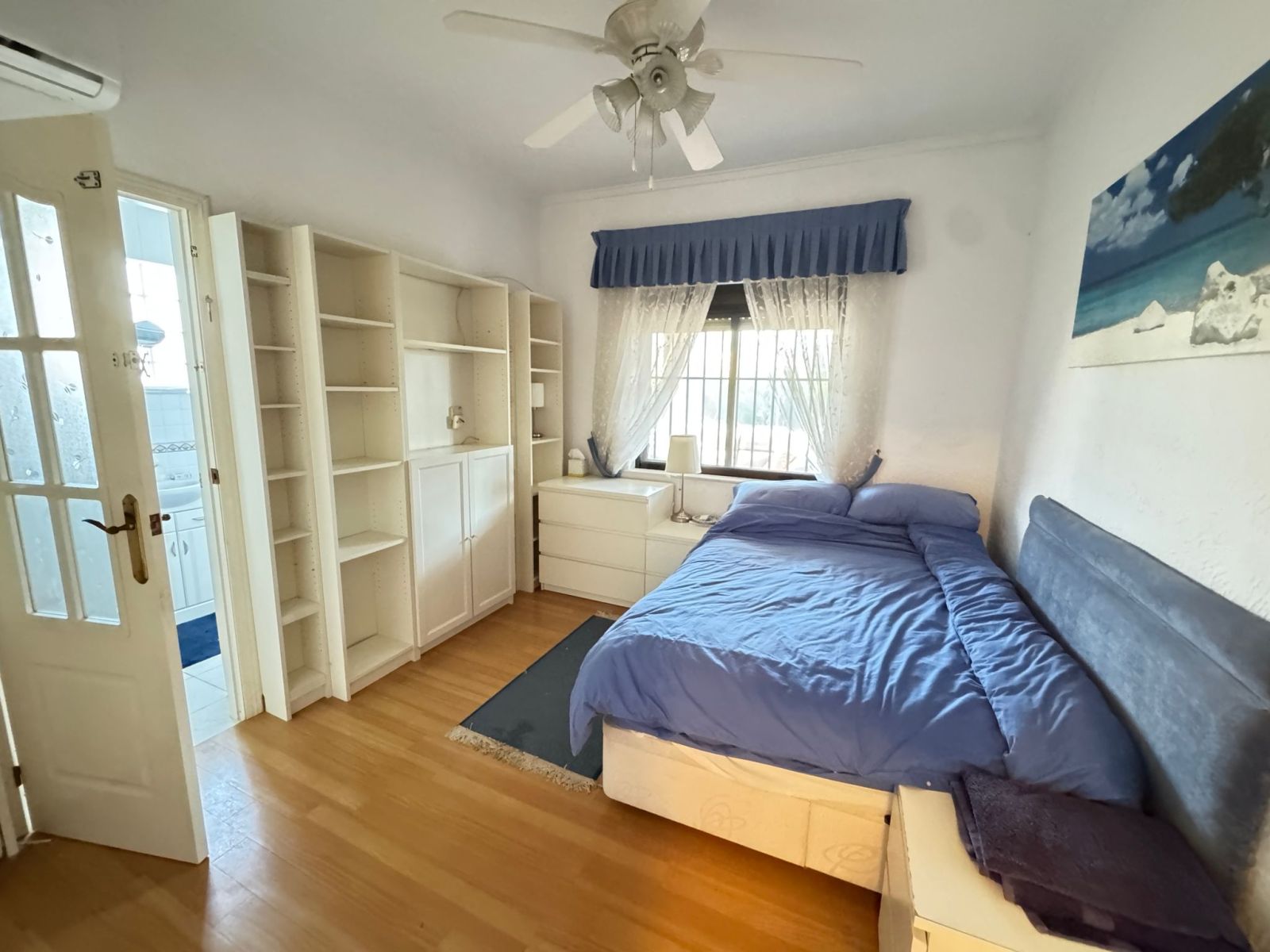 For sale - 3 Bedroom 2 Bathroom Villa in Cabo Roig - , Cabo Roig, Alicante, Spain - Alicante