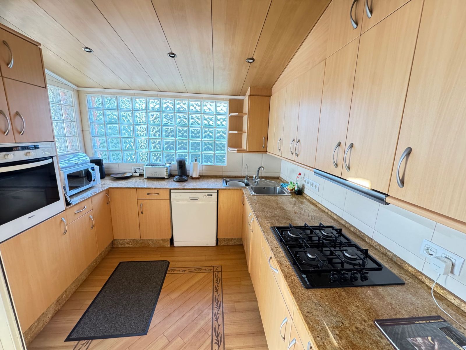 For sale - 3 Bedroom 2 Bathroom Villa in Cabo Roig - , Cabo Roig, Alicante, Spain - Alicante