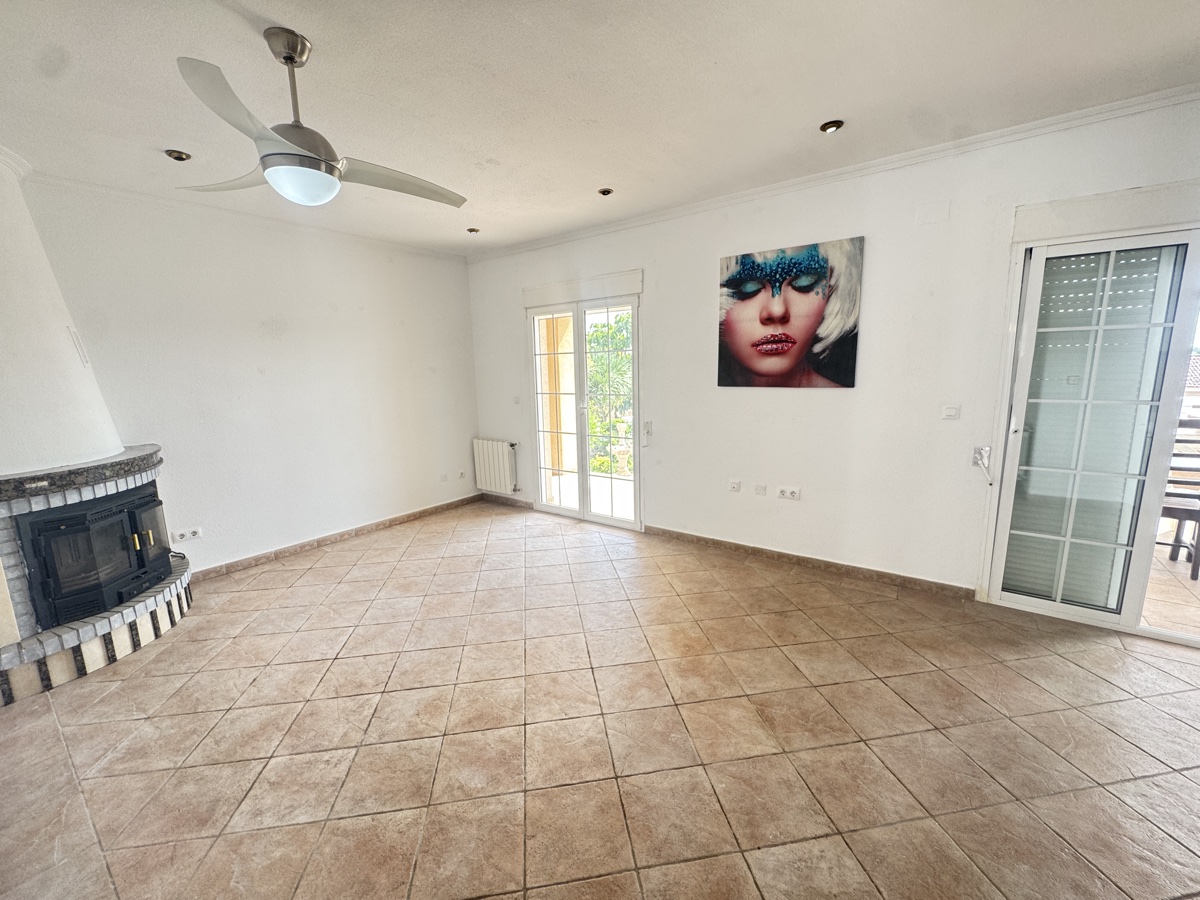 For sale - 3 Bedroom 3 Bathroom Villa in San Miguel De Salinas - , San Miguel De Salinas, Alicante, Spain - Alicante