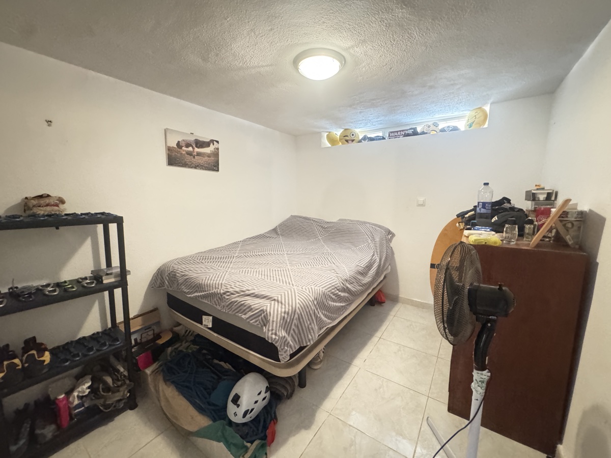 For sale - 4 Bedroom 2 Bathroom Villa in Villamartin - , Villamartin, Alicante, Spain - Alicante