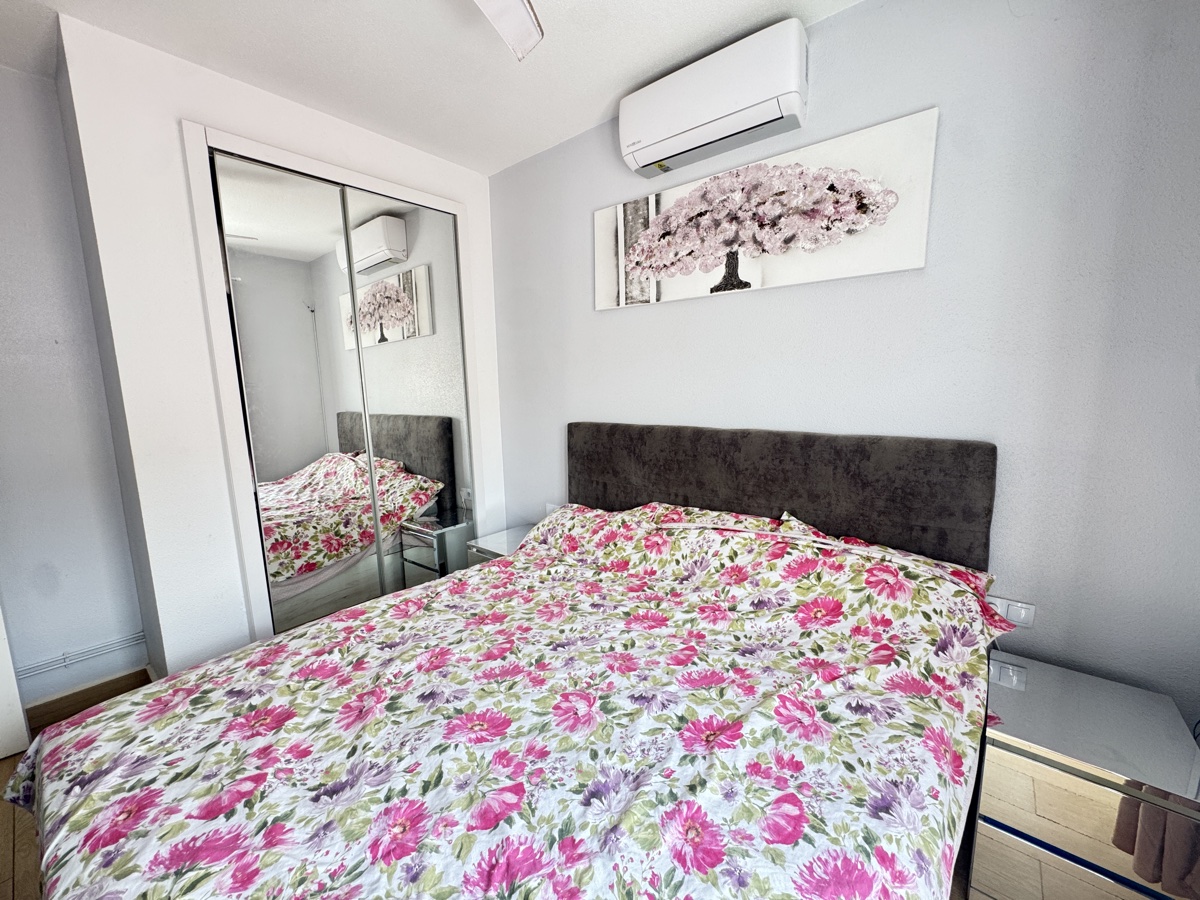 For sale - 5 Bedroom 2 Bathroom Villa in La Florida - , La Florida, Alicante, Spain - Alicante