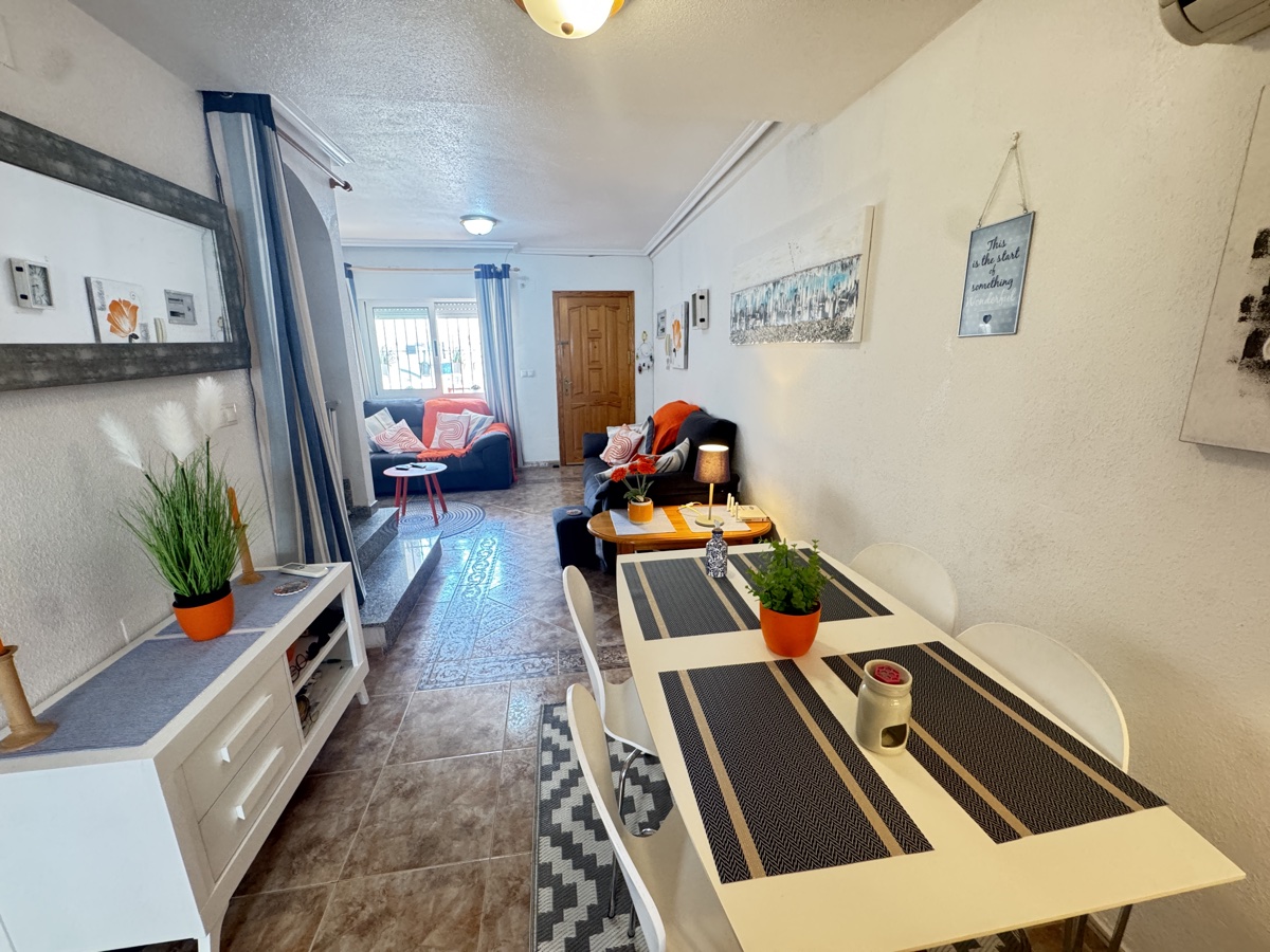 For sale - 3 Bedroom 3 Bathroom Townhouse in La Zenia - , La Zenia, Alicante, Spain - Alicante