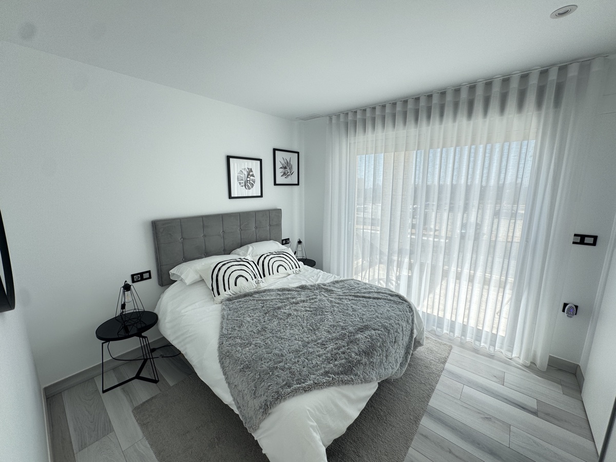 For sale - 4 Bedroom 4 Bathroom Villa in Lomas de Cabo Roig - , Lomas de Cabo Roig, Alicante, Spain - Alicante