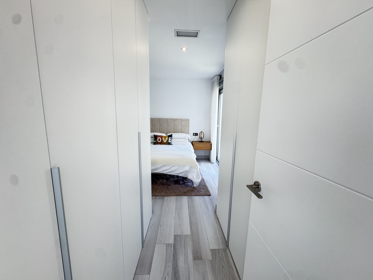 For sale - 4 Bedroom 4 Bathroom Villa in Lomas de Cabo Roig - , Lomas de Cabo Roig, Alicante, Spain - Alicante