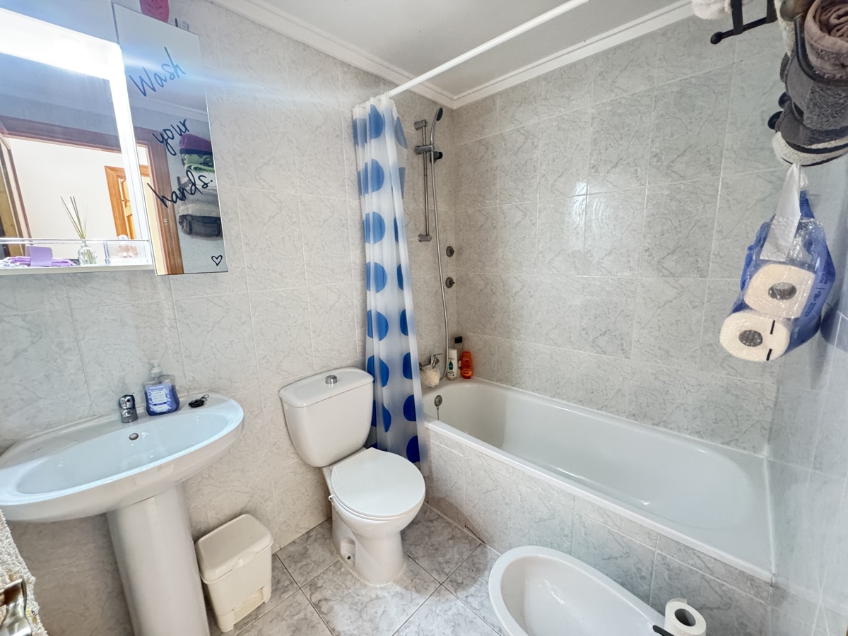 For sale - 2 Bedroom 1 Bathroom Apartment in Villamartin - , Villamartin, Alicante, Spain - Alicante