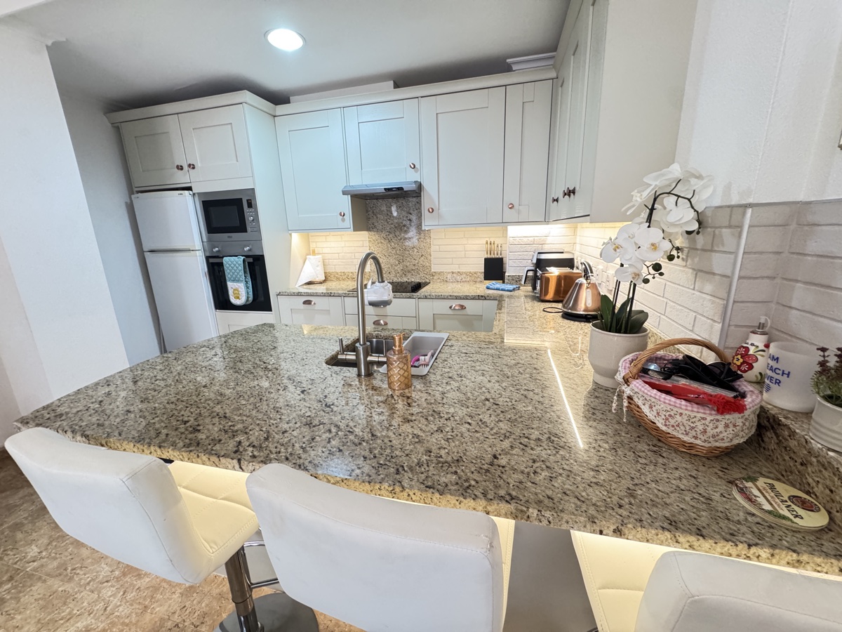 For sale - 2 Bedroom 1 Bathroom Apartment in Cabo Roig - , Cabo Roig, Alicante, Spain - Alicante