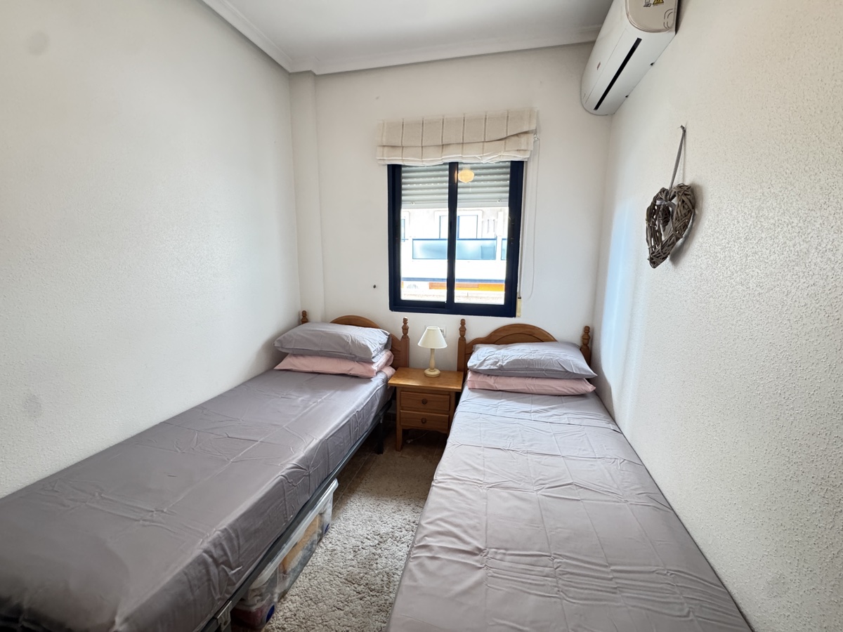 For sale - 2 Bedroom 1 Bathroom Apartment in Cabo Roig - , Cabo Roig, Alicante, Spain - Alicante