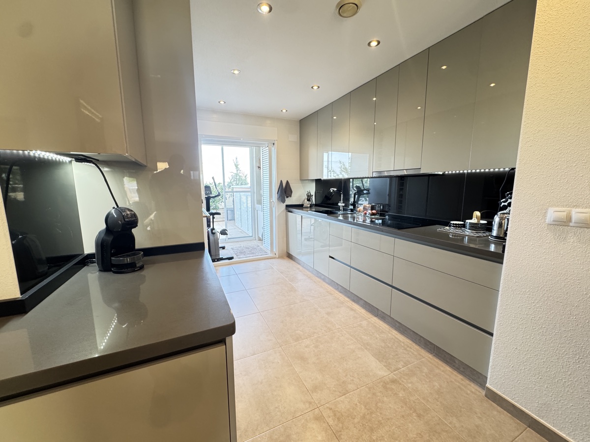 For sale - 2 Bedroom 2 Bathroom Apartment in Villamartin - , Villamartin, Alicante, Spain - Alicante