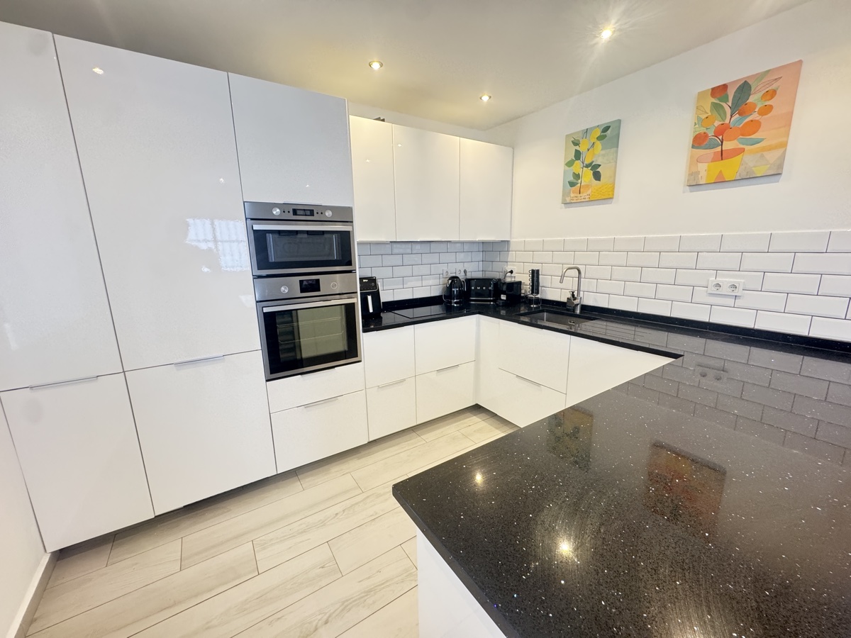 For sale - 2 Bedroom 2 Bathroom Villa in Blue Lagoon - , Blue Lagoon, Alicante, Spain - Alicante