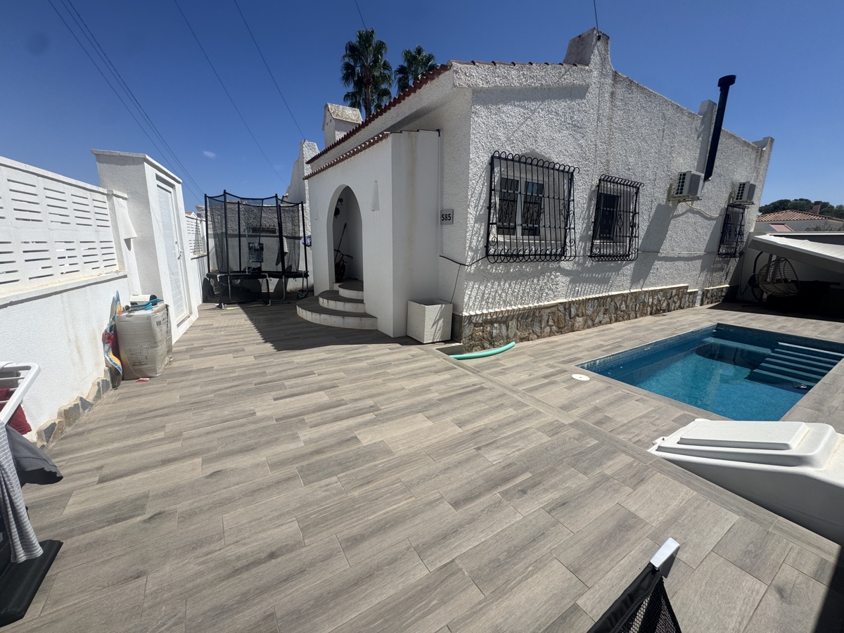 For sale - 2 Bedroom 2 Bathroom Villa in Blue Lagoon - , Blue Lagoon, Alicante, Spain - Alicante