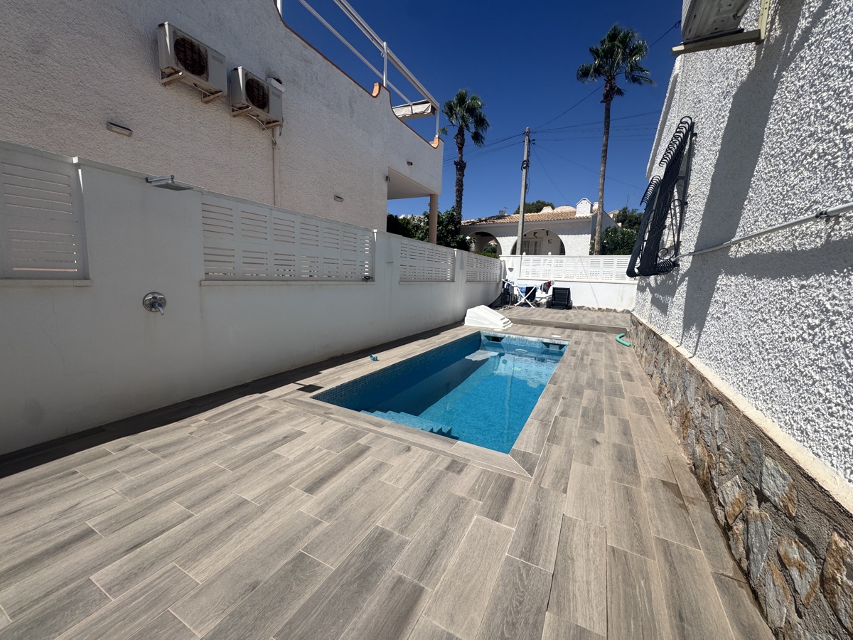 For sale - 2 Bedroom 2 Bathroom Villa in Blue Lagoon - , Blue Lagoon, Alicante, Spain - Alicante