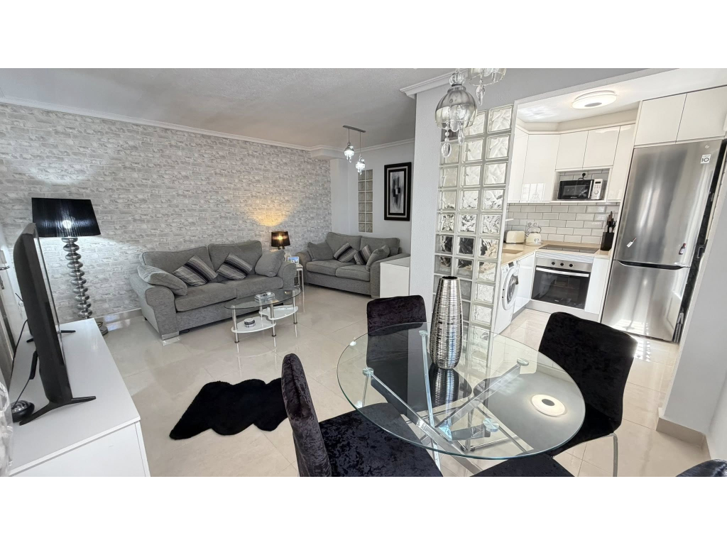 For sale - STUNNING 3 BED 2 BATH QUAD VILLA -  - Alicante