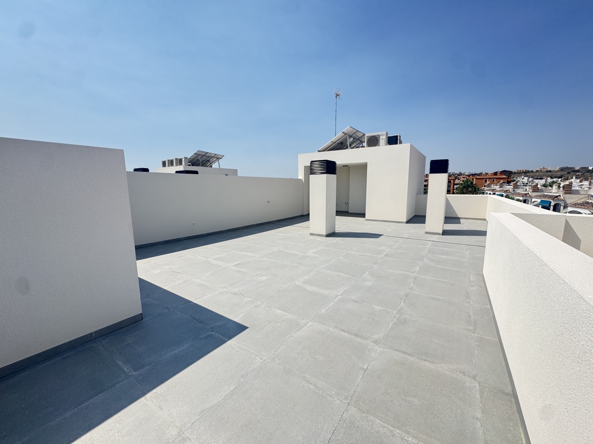 For sale - 2 Bedroom 2 Bathroom Apartment in Villamartin - , Villamartin, Alicante, Spain - Alicante