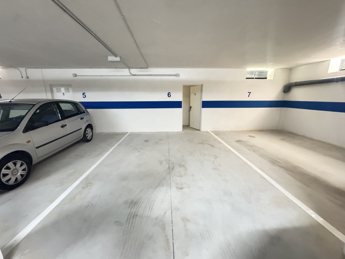 For sale - 2 Bedroom 2 Bathroom Apartment in Villamartin - , Villamartin, Alicante, Spain - Alicante