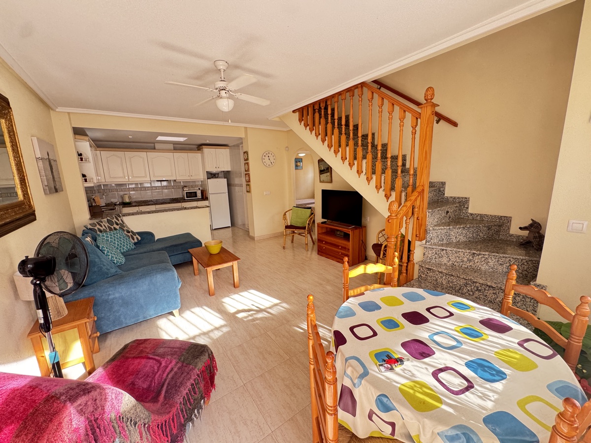 For sale - 3 Bedroom 2 Bathroom Quad in Villamartin - , Villamartin, Alicante, Spain - Alicante