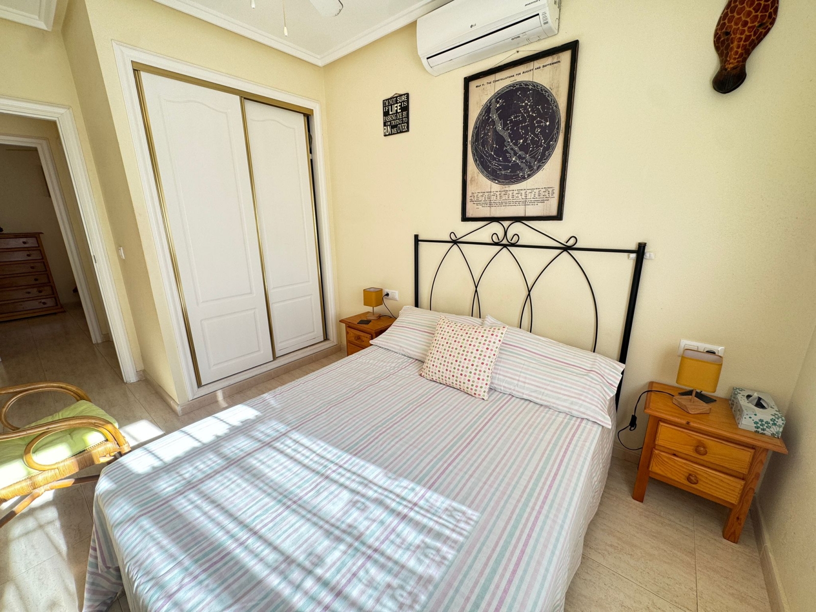 For sale - 3 Bedroom 2 Bathroom Quad in Villamartin - , Villamartin, Alicante, Spain - Alicante