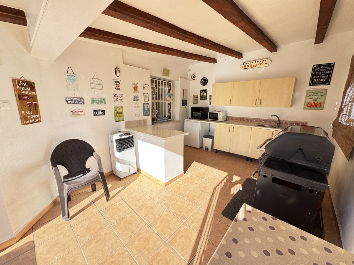 For sale - 3 Bedroom 3 Bathroom Villa in Villamartin - , Villamartin, Alicante, Spain - Alicante