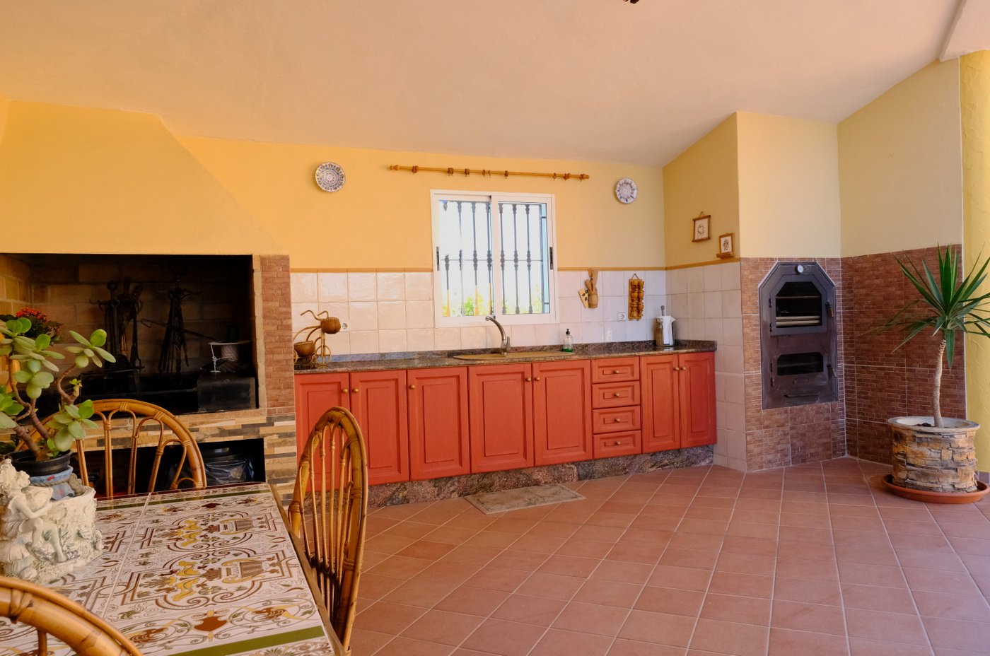 For sale - 5 Bedroom 3 Bathroom Finca in Orihuela - , Orihuela, Alicante, Spain - Alicante