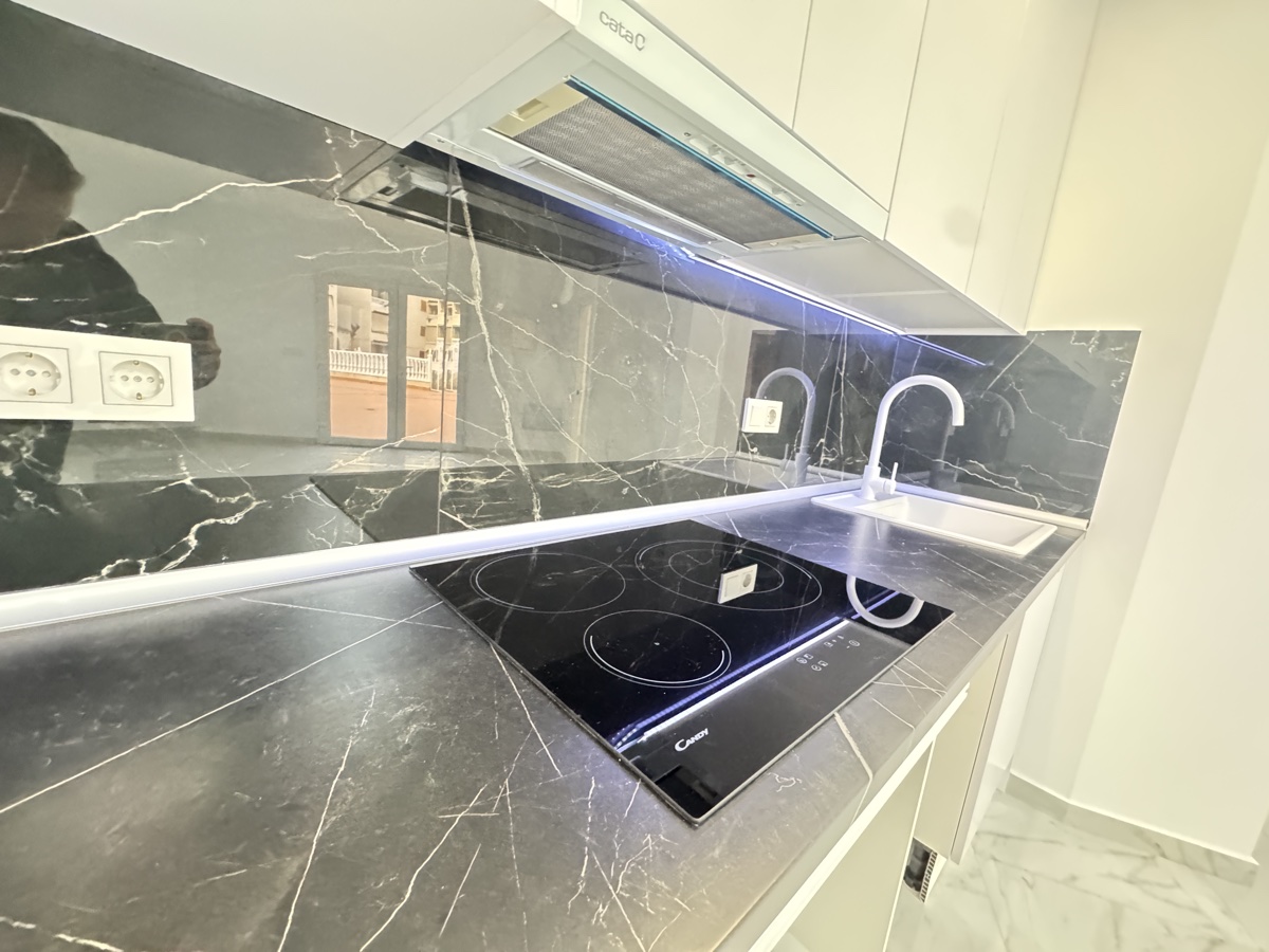 For sale - 2 Bedroom 2 Bathroom Apartment in Torrevieja - , Torrevieja, Alicante, Spain - Alicante