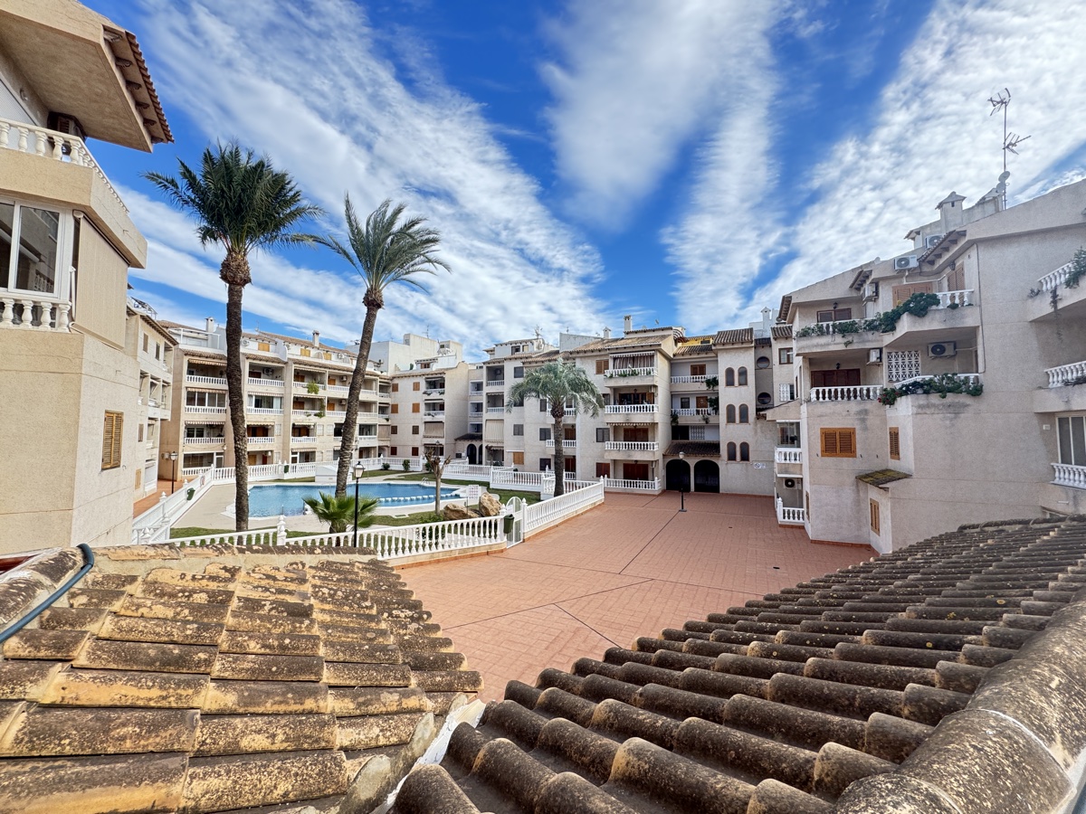 For sale - 2 Bedroom 2 Bathroom Apartment in Torrevieja - , Torrevieja, Alicante, Spain - Alicante