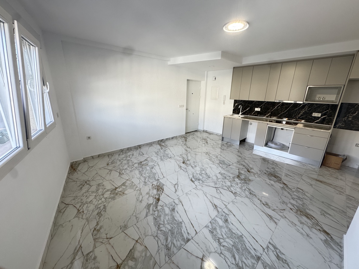 For sale - 1 Bathroom Apartment in Torrevieja - , Torrevieja, Alicante, Spain - Alicante