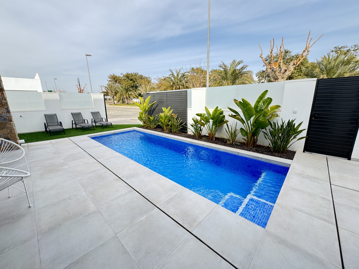 For sale - 3 Bedroom 2 Bathroom Villa in Pilar De La Horadada - , Pilar De La Horadada, Alicante, Spain - Alicante