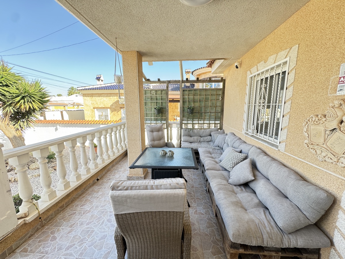 For sale - 4 Bedroom 3 Bathroom Villa in Ciudad Quesada - , Ciudad Quesada, Alicante, Spain - Alicante