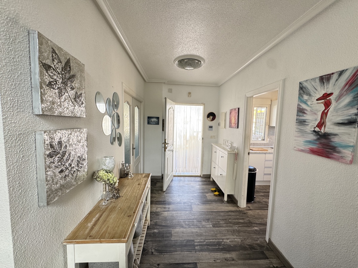 For sale - 4 Bedroom 3 Bathroom Villa in Ciudad Quesada - , Ciudad Quesada, Alicante, Spain - Alicante