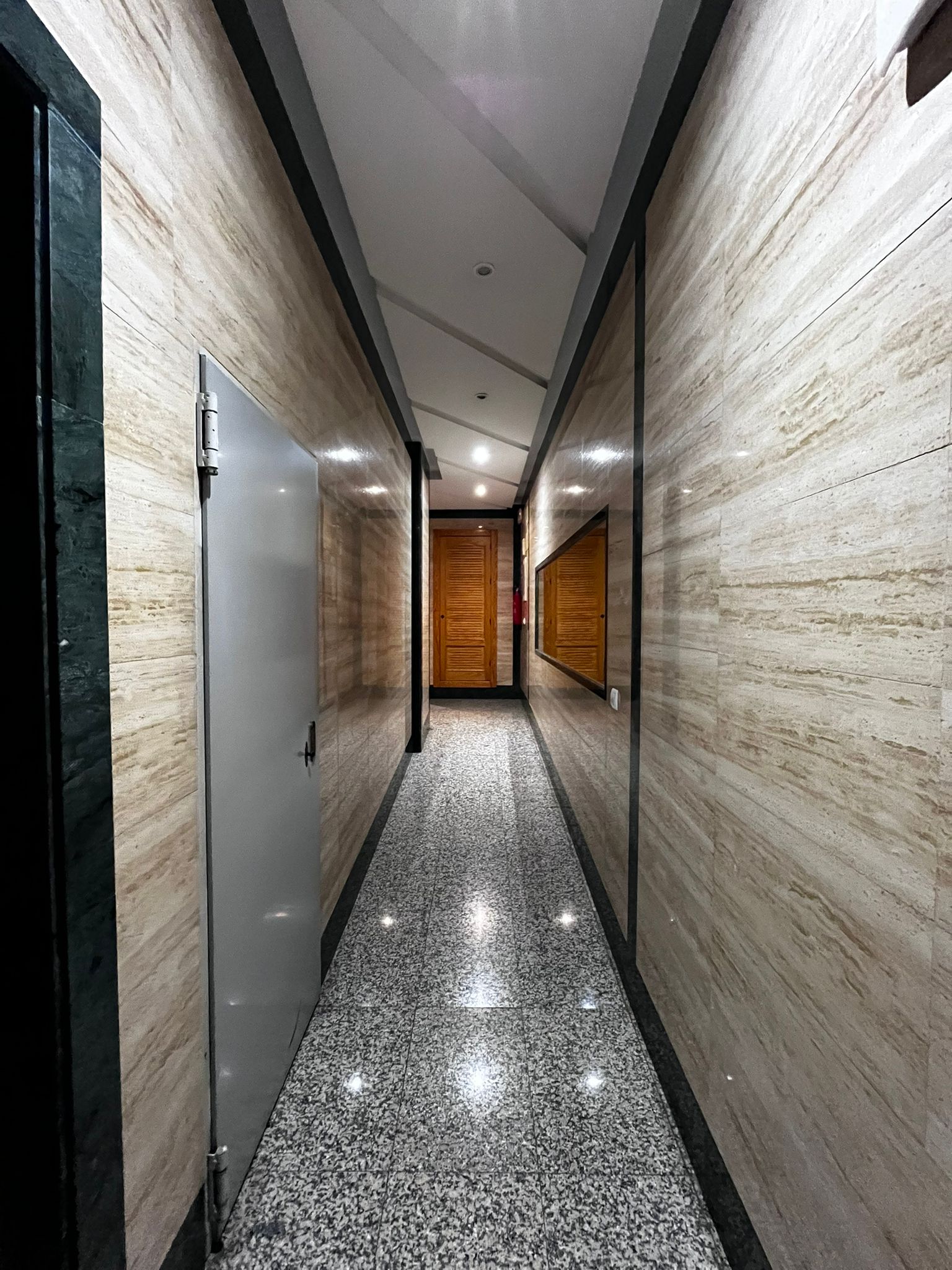 For sale - 3 Bedroom 2 Bathroom Apartment in Torrevieja -  - Alicante