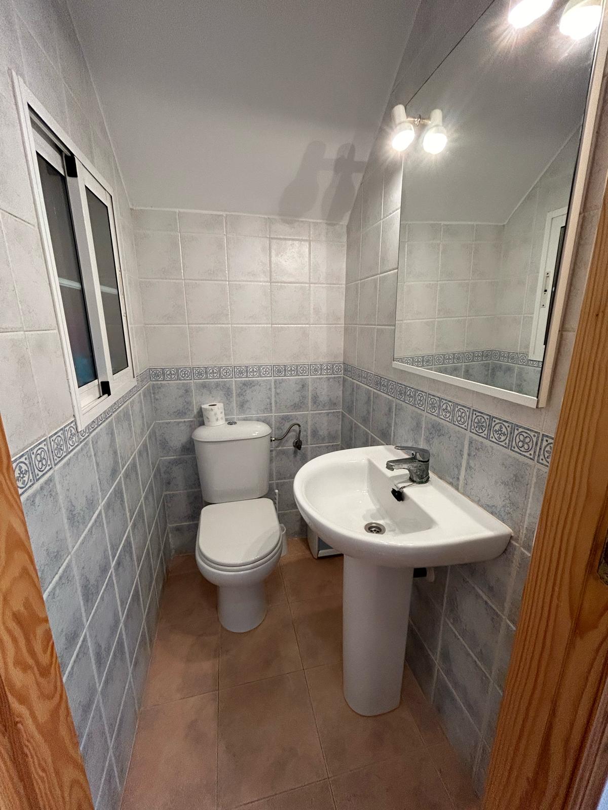 For sale - 2 Bedroom 2 Bathroom  in Torrevieja -  - Alicante