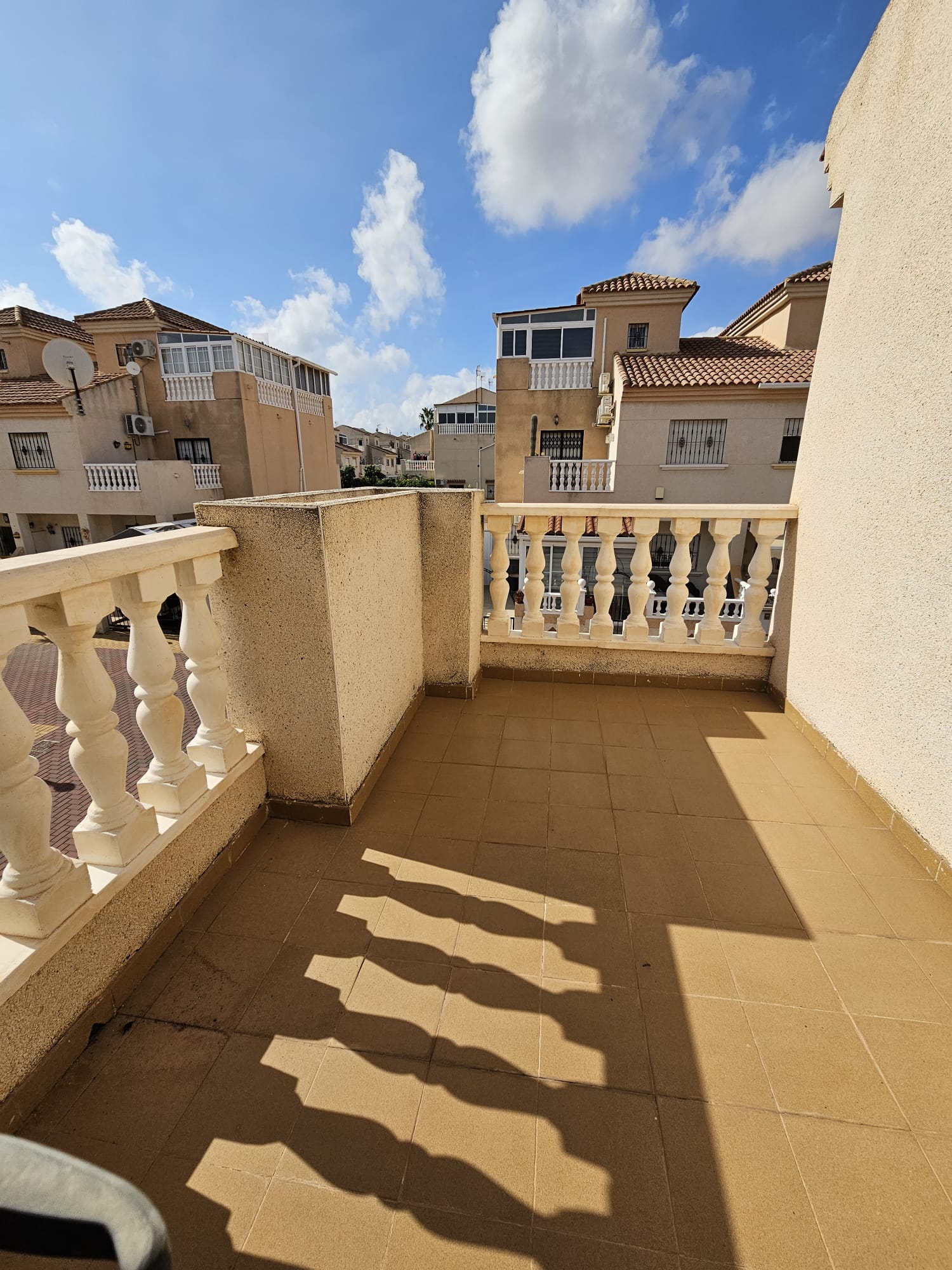 For sale - 2 Bedroom 2 Bathroom  in Torrevieja -  - Alicante