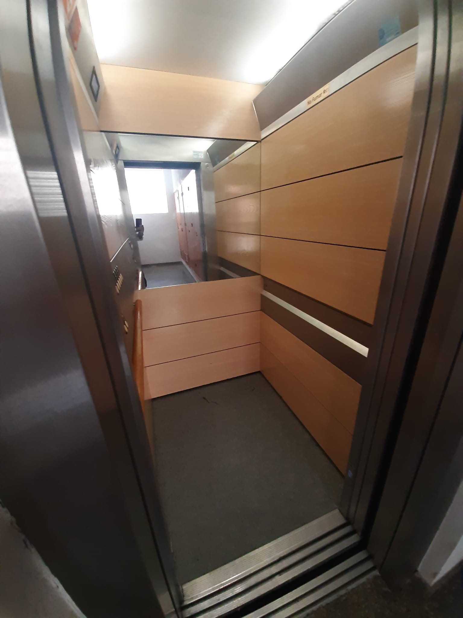 For sale - 2 Bedroom 1 Bathroom Apartment in Torrevieja -  - Alicante