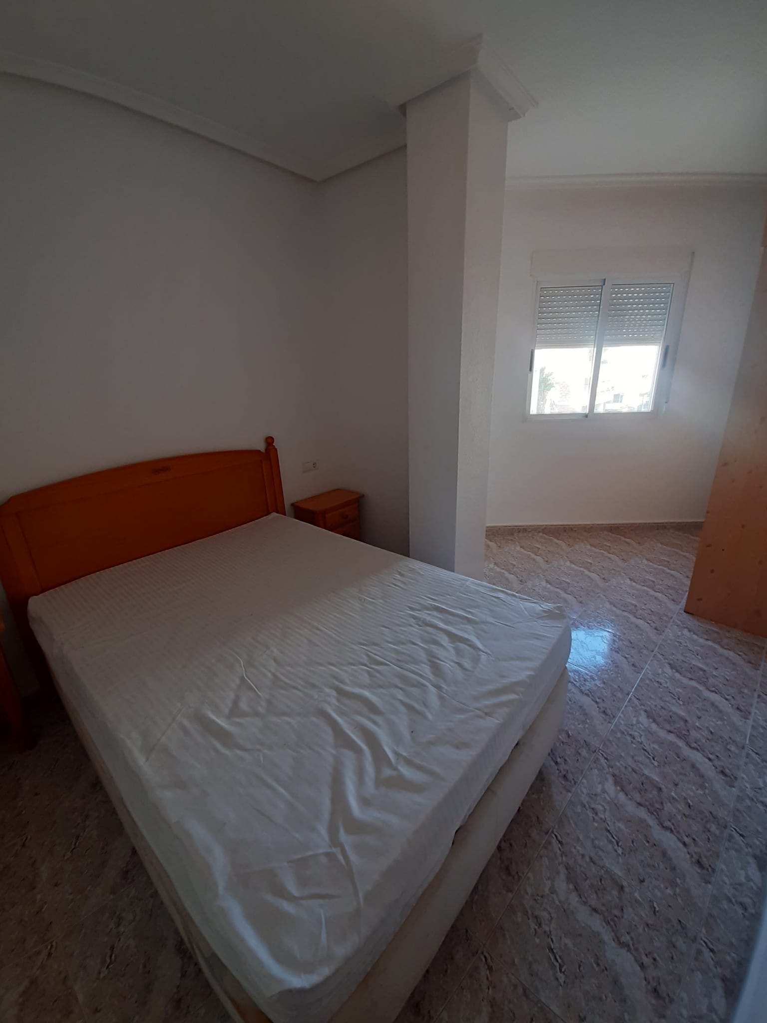 For sale - 2 Bedroom 1 Bathroom Apartment in Torrevieja -  - Alicante