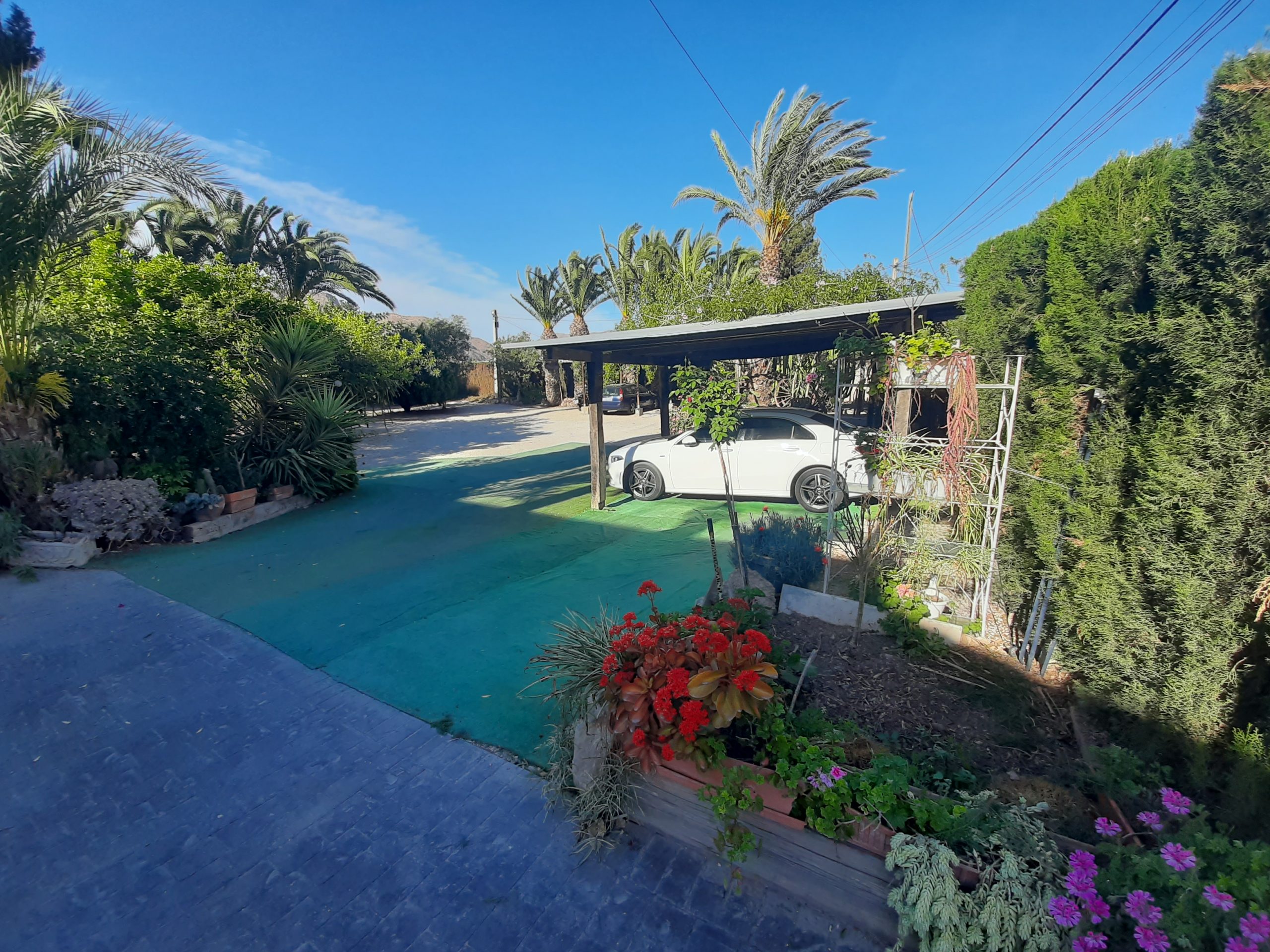 For sale - 8 Bedroom 8 Bathroom  in Orihuela -  - Alicante