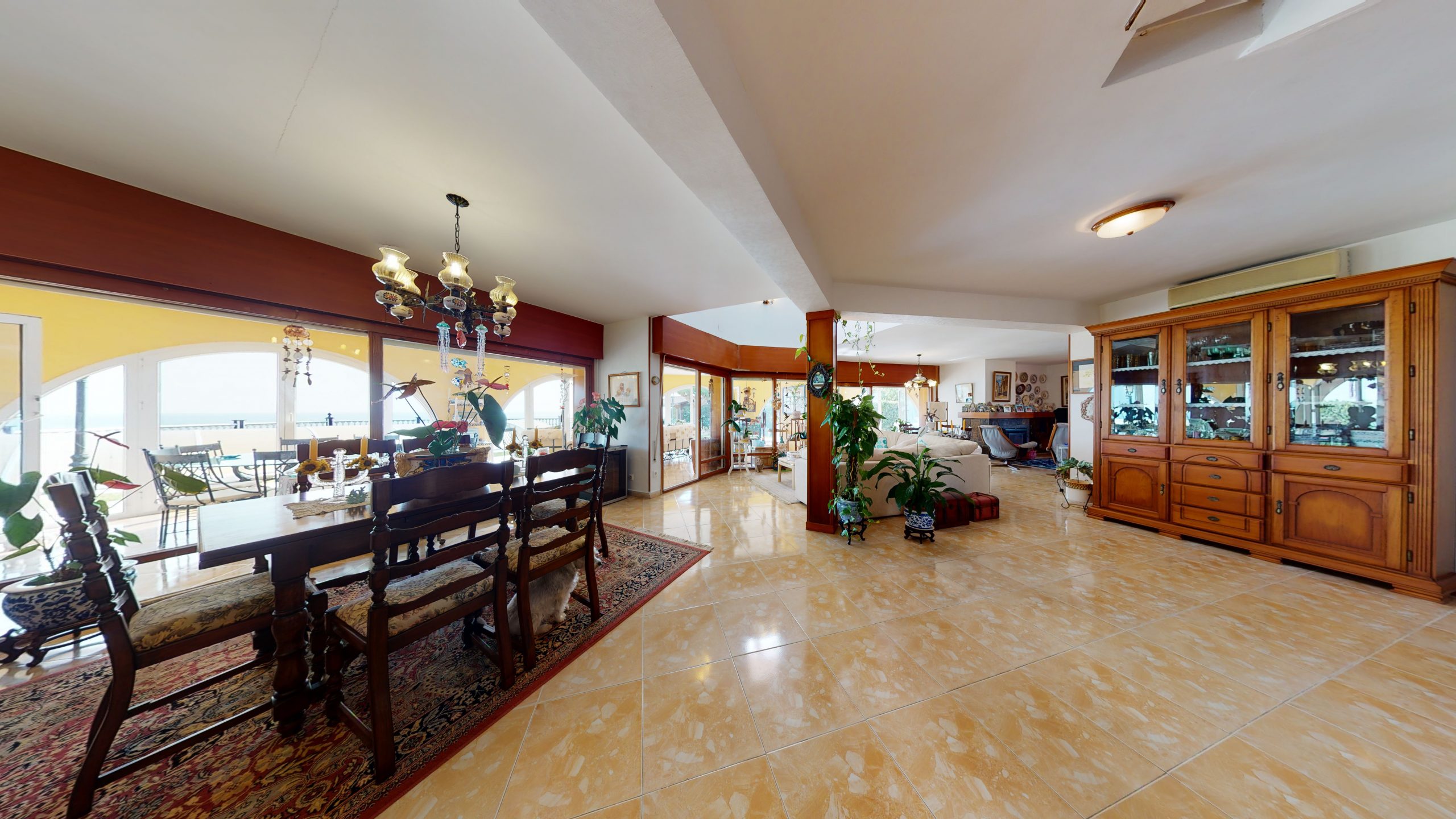 For sale - 8 Bedroom 11 Bathroom  in Orihuela Costa -  - Alicante