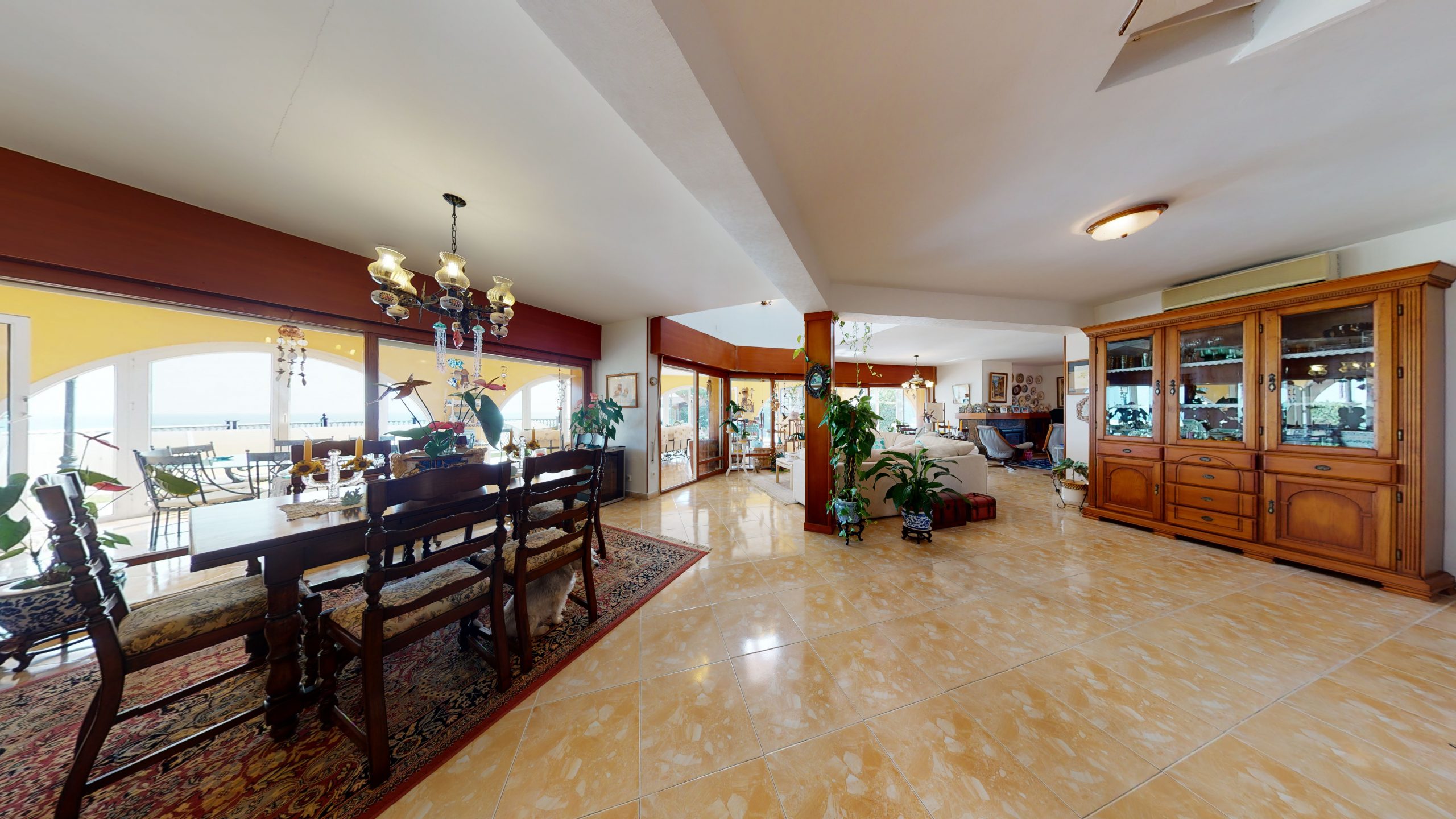 For sale - 8 Bedroom 11 Bathroom  in Orihuela Costa -  - Alicante