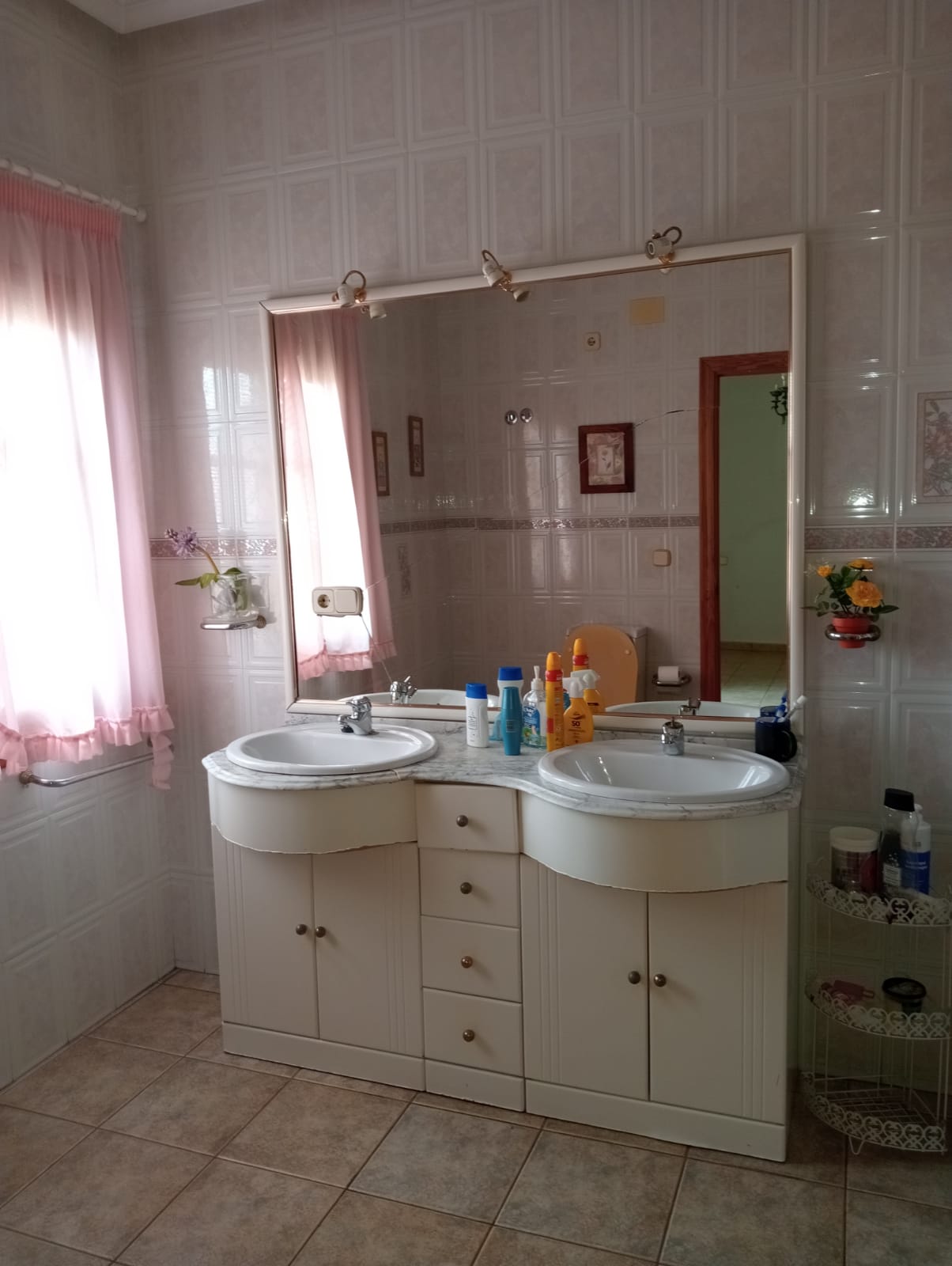 For sale - 4 Bedroom 3 Bathroom  in Daya nueva -  - Alicante