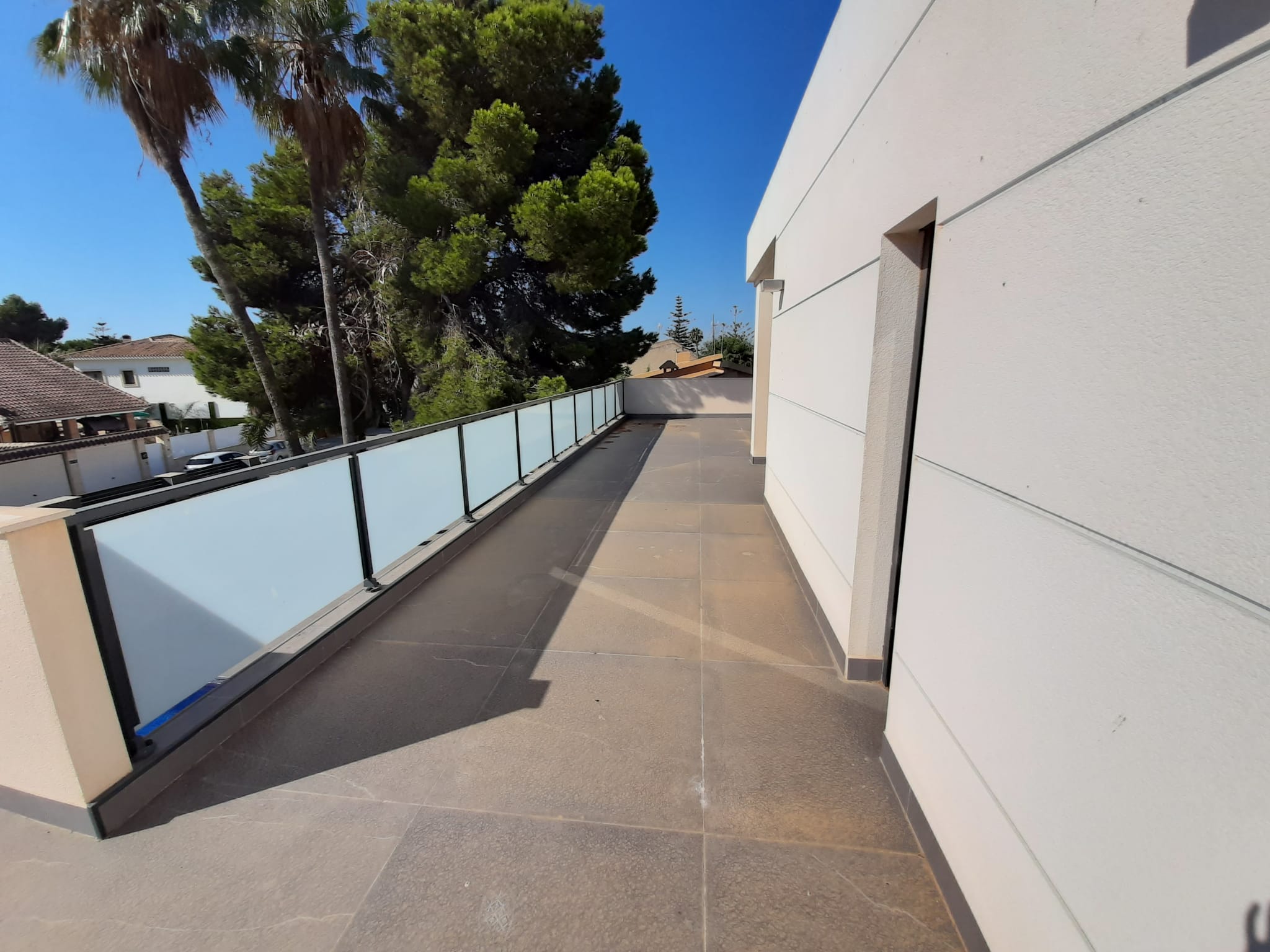 For sale - 4 Bedroom 3 Bathroom Detached villa in Orihuela Costa -  - Alicante