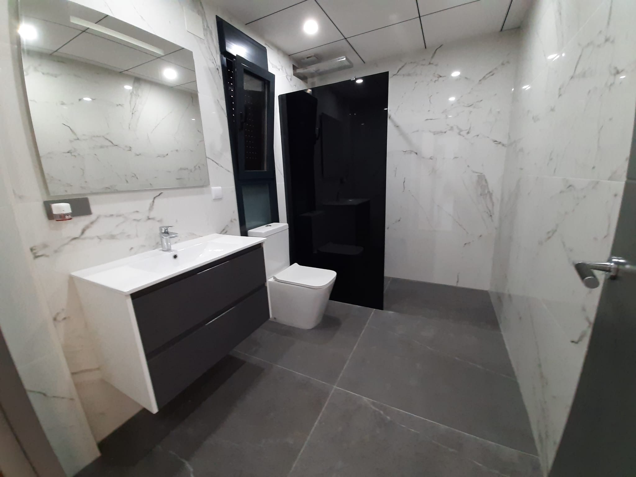 For sale - 4 Bedroom 3 Bathroom Detached villa in Orihuela Costa -  - Alicante