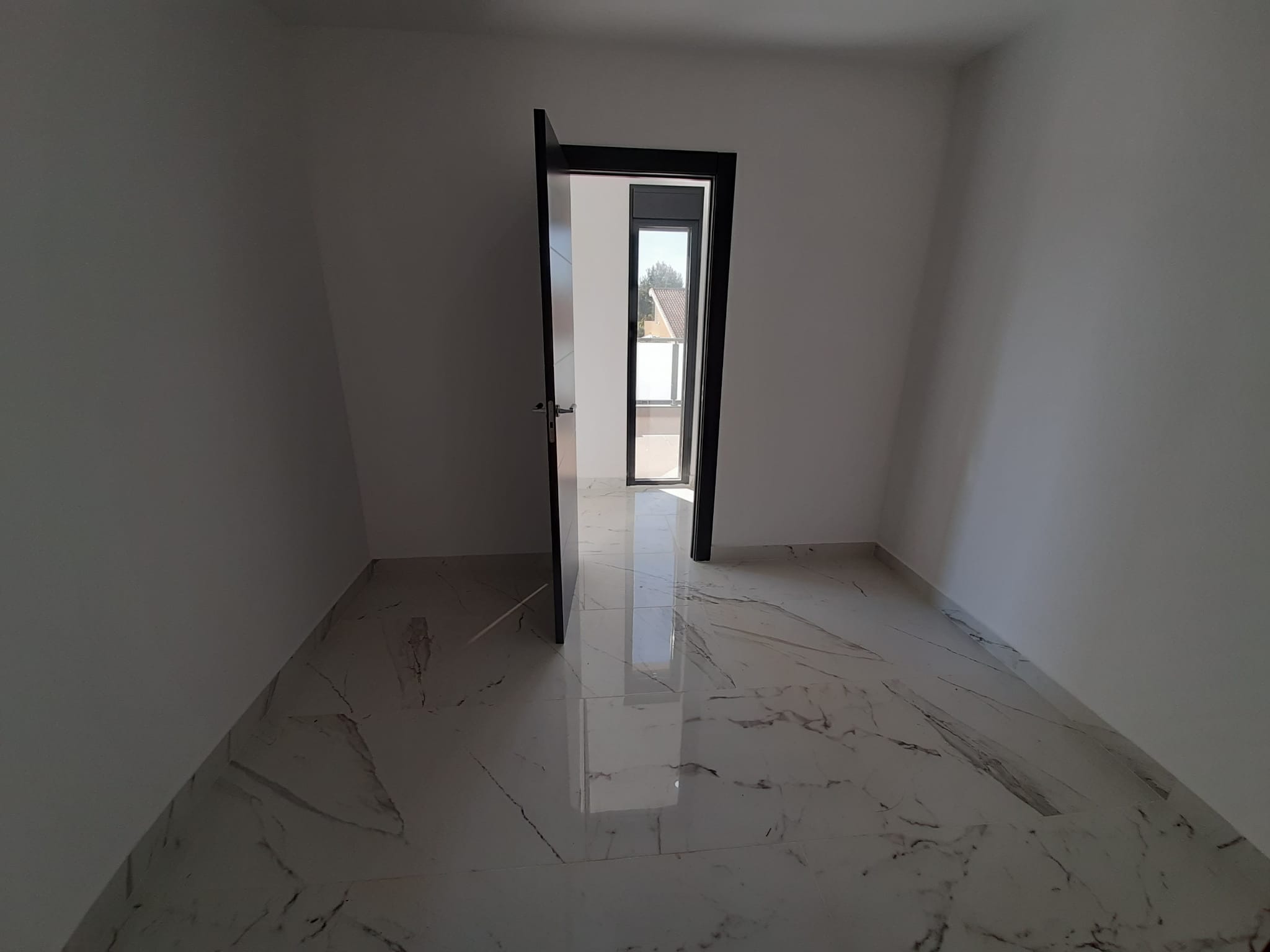 For sale - 4 Bedroom 3 Bathroom Detached villa in Orihuela Costa -  - Alicante