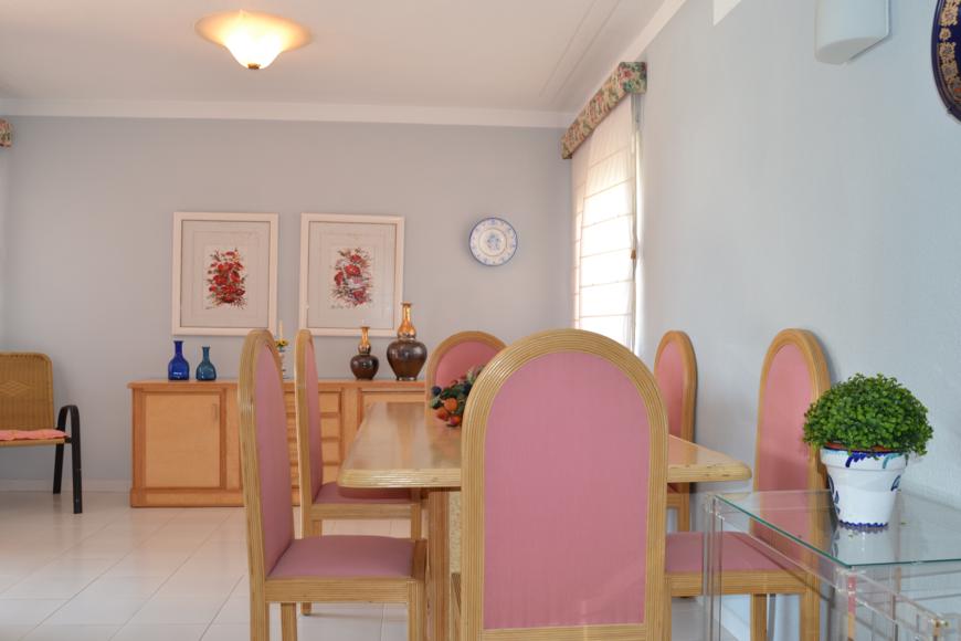 For sale - 3 Bedroom 3 Bathroom Villa in La Manga -  - Murcia