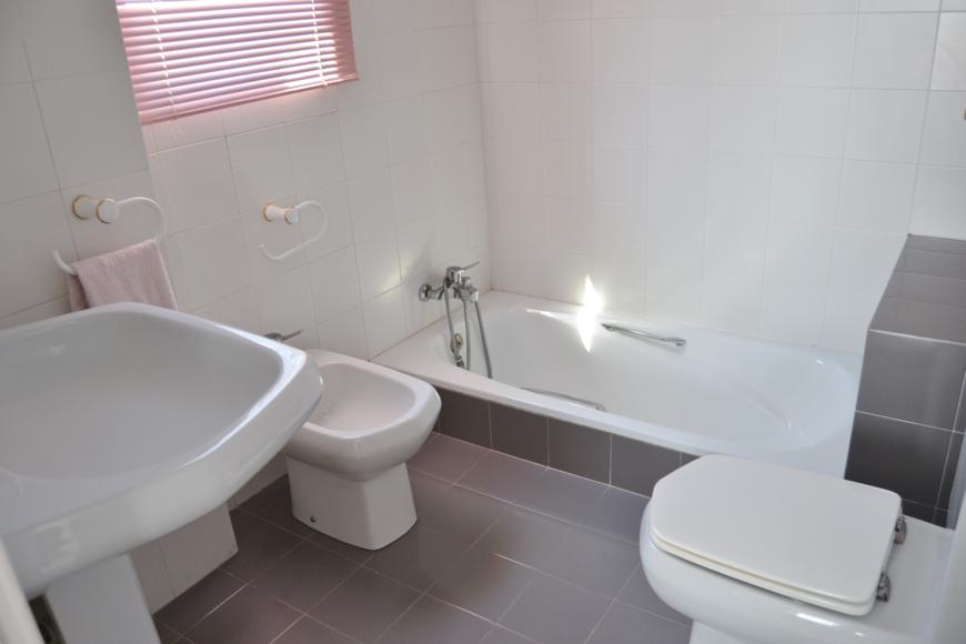 For sale - 3 Bedroom 3 Bathroom Villa in La Manga -  - Murcia