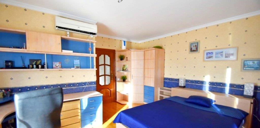 For sale - 4 Bedroom 4 Bathroom Villa in Ciudad Quesada -  - Alicante