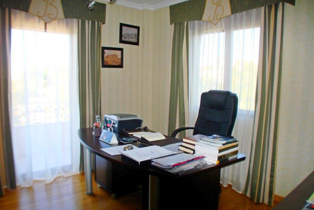 For sale - 4 Bedroom 4 Bathroom Villa in Ciudad Quesada -  - Alicante