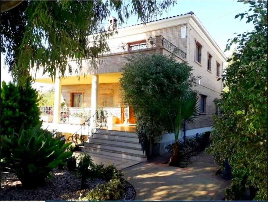 For sale - 4 Bedroom 4 Bathroom Villa in Ciudad Quesada -  - Alicante
