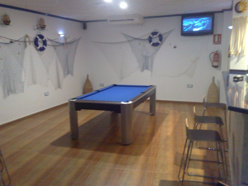 For sale - 3 Bathroom Commercial property in Torrevieja -  - Alicante