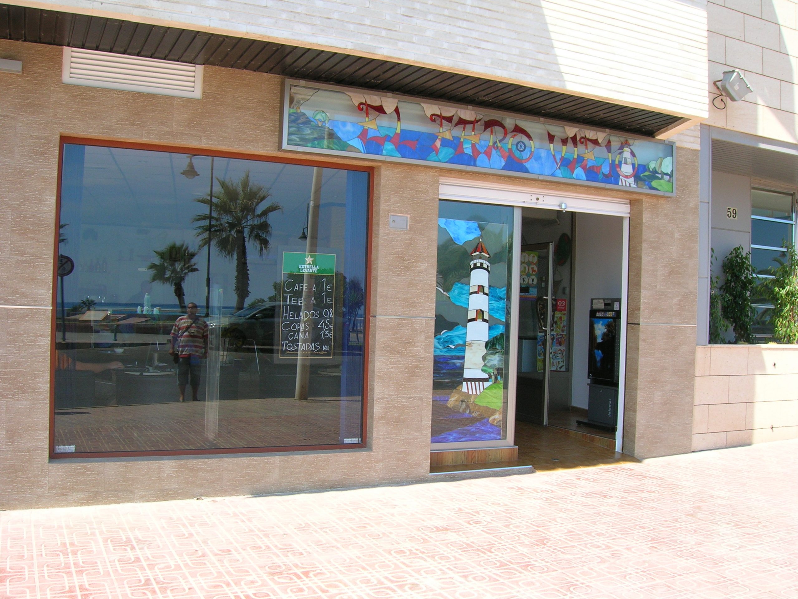 For sale - 3 Bathroom Commercial property in Torrevieja -  - Alicante
