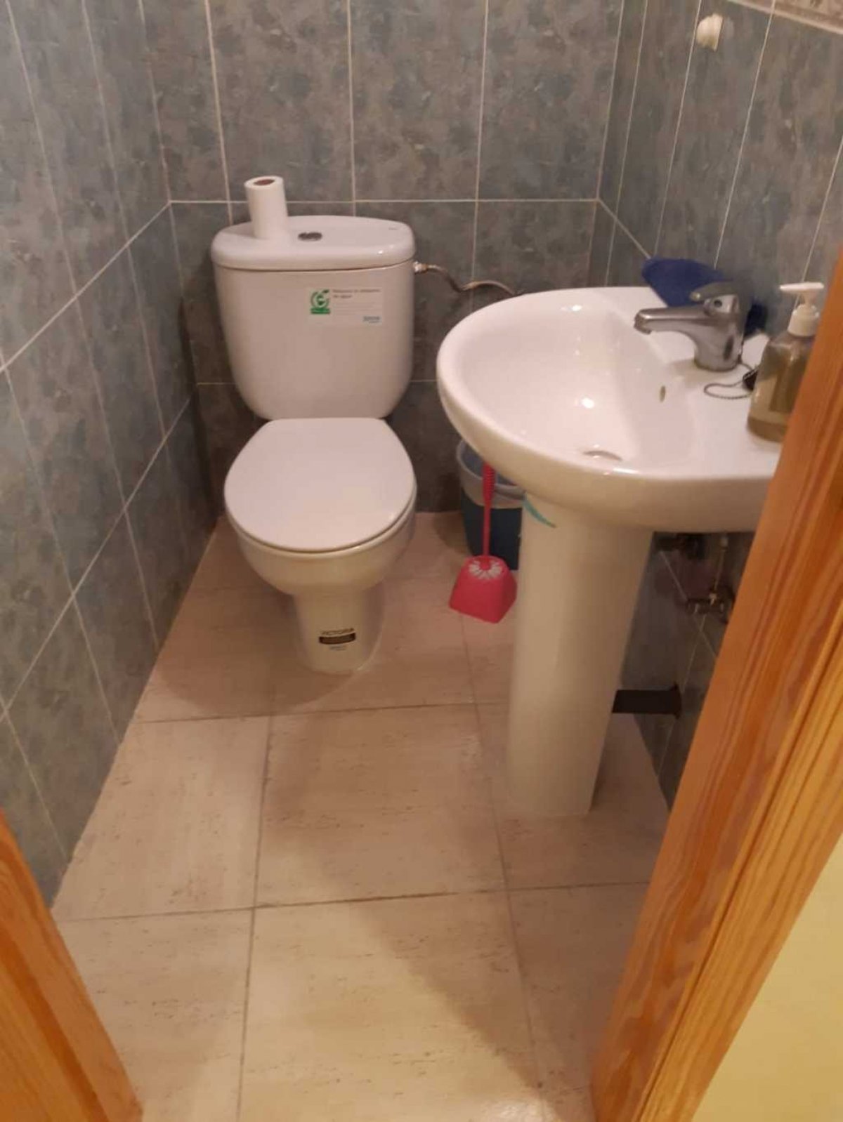 For sale - 1 Bathroom Commercial property in Torrevieja -  - Alicante